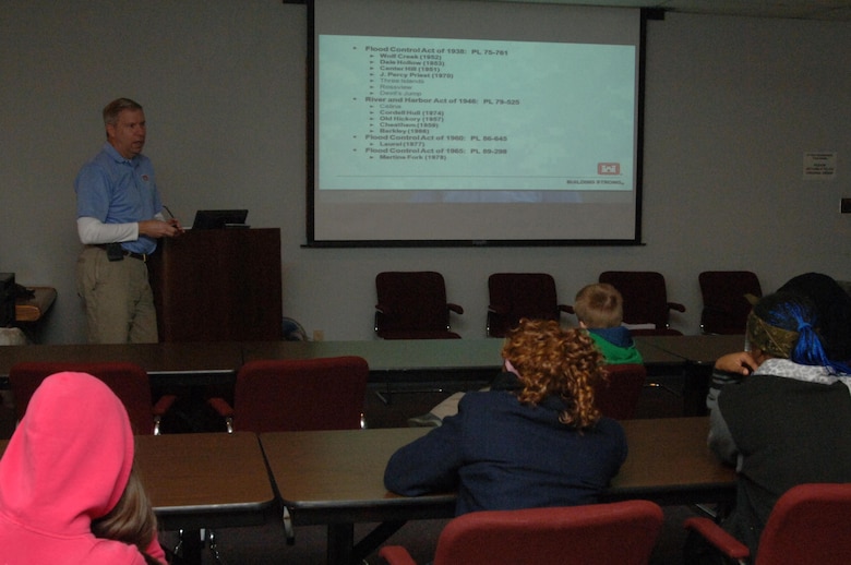 Bob Sneed, U.S. Army Corps of Engineers Nashville District Water Management chief, talks to Stratford STEM Magnet High School ninth graders on a field trip at Old Hickory Dam Feb. 27, 2014 about the 10 lake projects operated by the district.