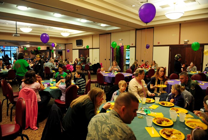 More than 50 people attend a Hearts Apart Dinner at the Recce Point Club on Beale Air Force Base, Calif., March 3, 2014. Hearts Apart Dinners bring families of deployed Airmen together. (U.S. Air Force photo by Airman 1st Class Bobby Cummings/ Released)