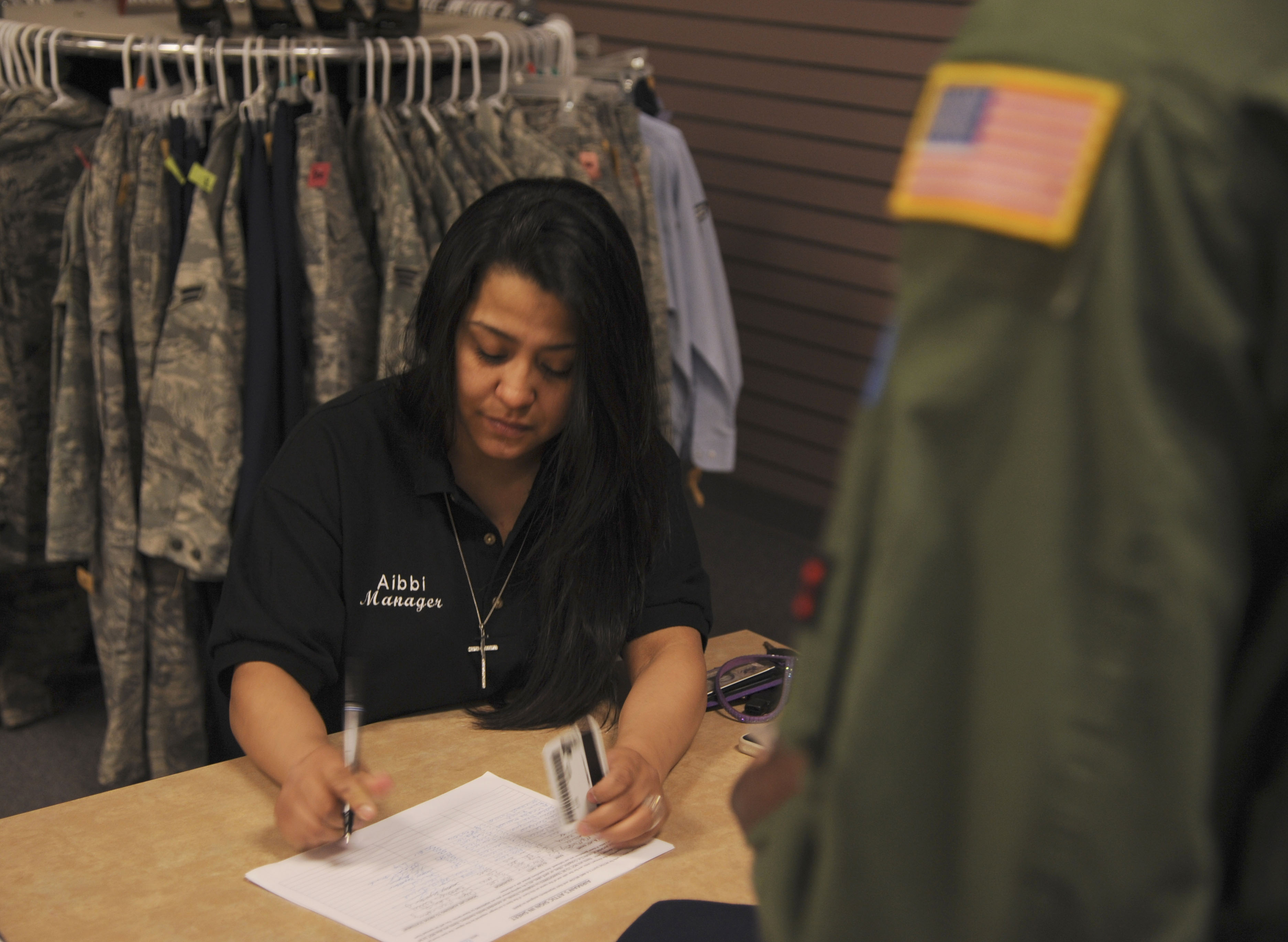 Airman S Attic Aids Military Families Little Rock Air Force Base