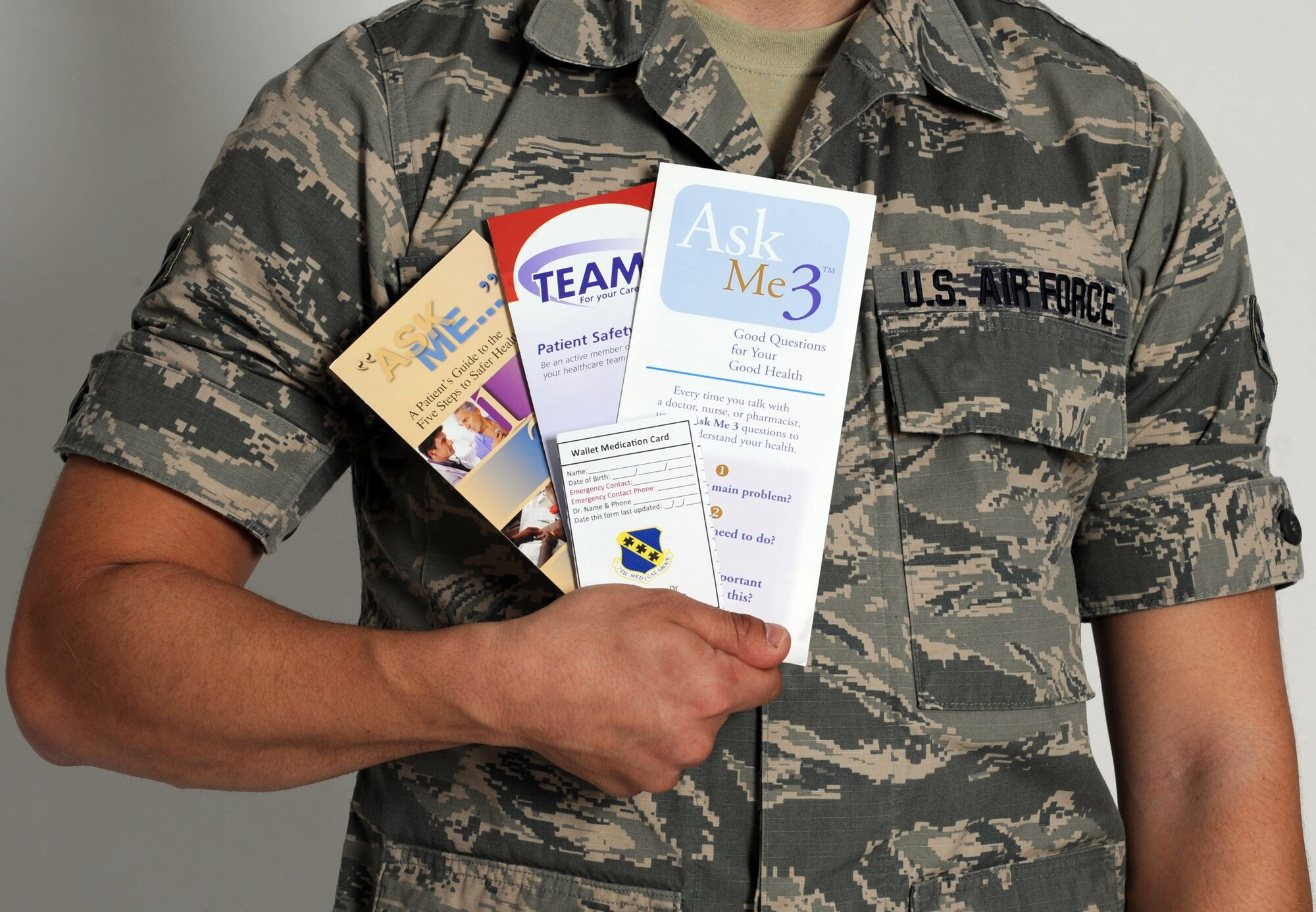 The 7th Medical Group provides different material throughout the clinic to help patients understand patient safety. The material includes a portable medication card and pamphlets about the “Ask Me 3” movement, which encourages patients to play an active role in their health care. These materials are designed to assist patients by helping them better communicate their medical concerns with their care provider during appointments. (U.S. Air Force photo by Airman 1st Class Autumn Velez/Released)