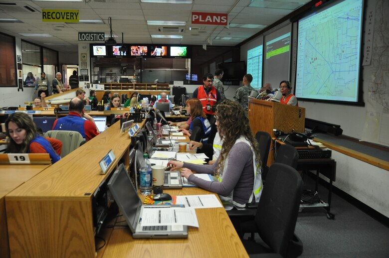 Exercise highlights Arizona's Emergency Management capabilities > 161st