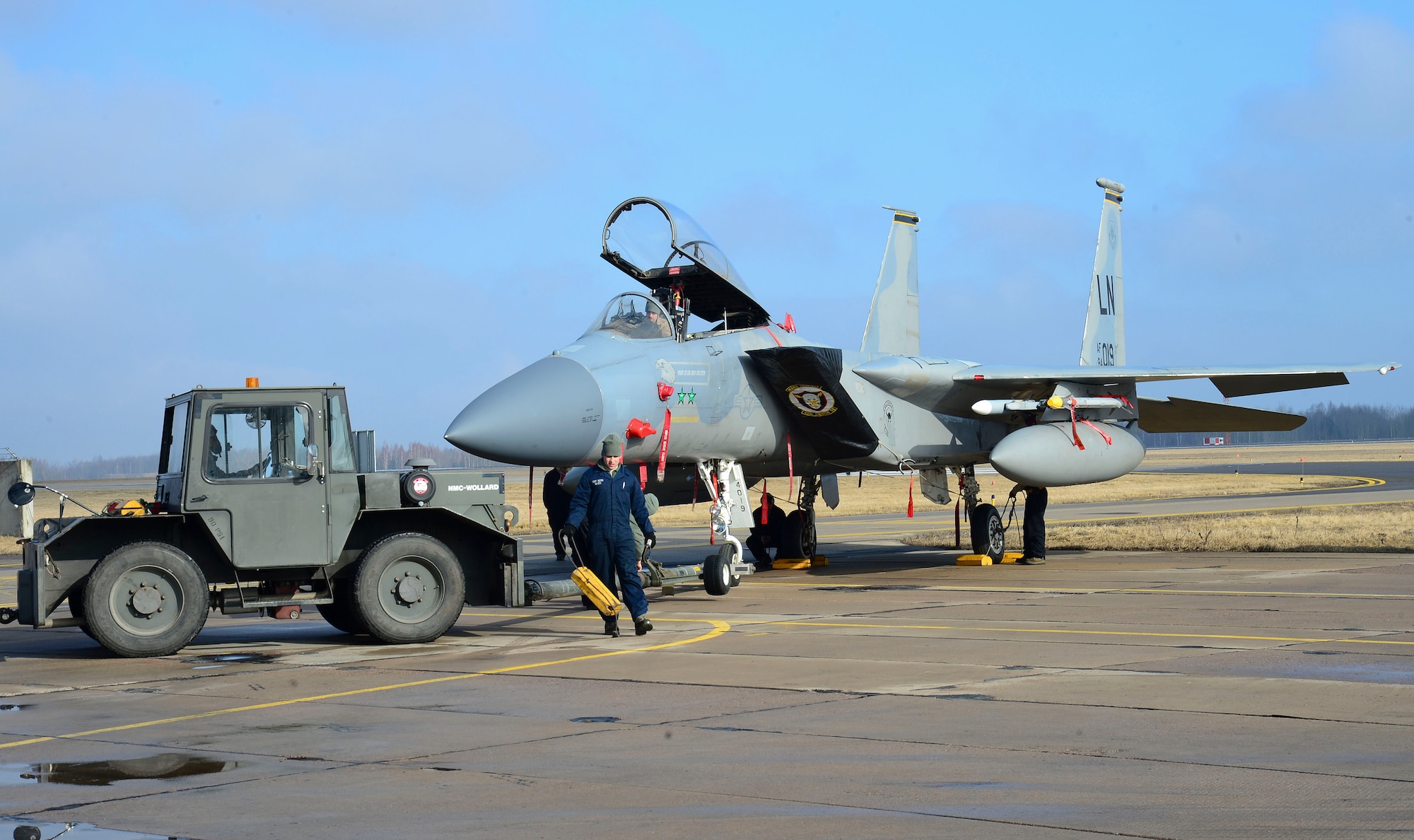 Airmen and aircraft from the 48th Air Expeditionary Group maintain a U.S. Air Force presence at Siauliai Air Base, Lithuania, March 7, 2014. The 48th Fighter Wing at Royal Air Force Lakenheath, England, sent an additional six aircraft and more than 50 personnel, to augment the four aircraft and approximately 150 Airmen already supporting NATO's ongoing air policing mission since January 2014, at the request of U.S. allies in the Baltics. (U.S. Air Force photo by Airman 1st Class Dana J. Butler/Released by Tech. Sgt. Sanjay Allen, U.S. European Command Media Operations)

