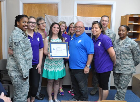 Members of the 315th Airlift Wing and ESGR presents Jan Parsons and members of the Summerville, S.C. YMCA with the ESGR Patriot Award (Air Force Photo/Maj. Wayne Capps