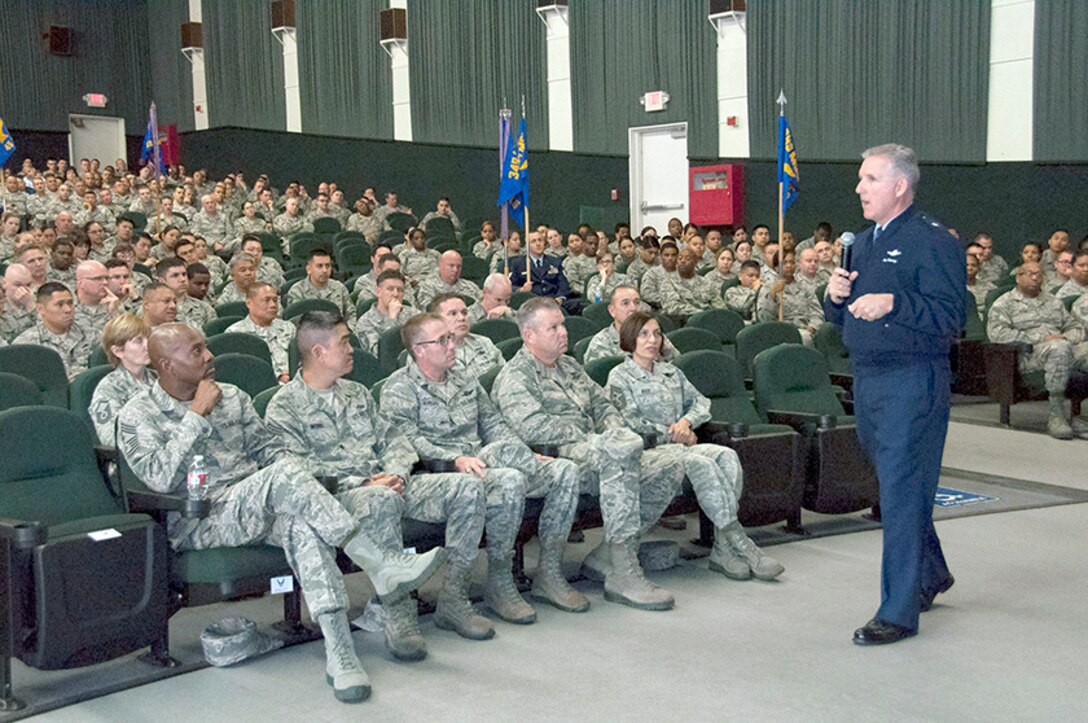 TRAVIS AIR FORCE BASE, Calif. -- Brig. Gen. John C. Flournoy Jr., 4th Air Force commander visited the members of the 349th Air Mobility Wing, during the March A-Flight drill weekend. (U.S. Air Force photo / Master Sgt. Rachel Martinez)