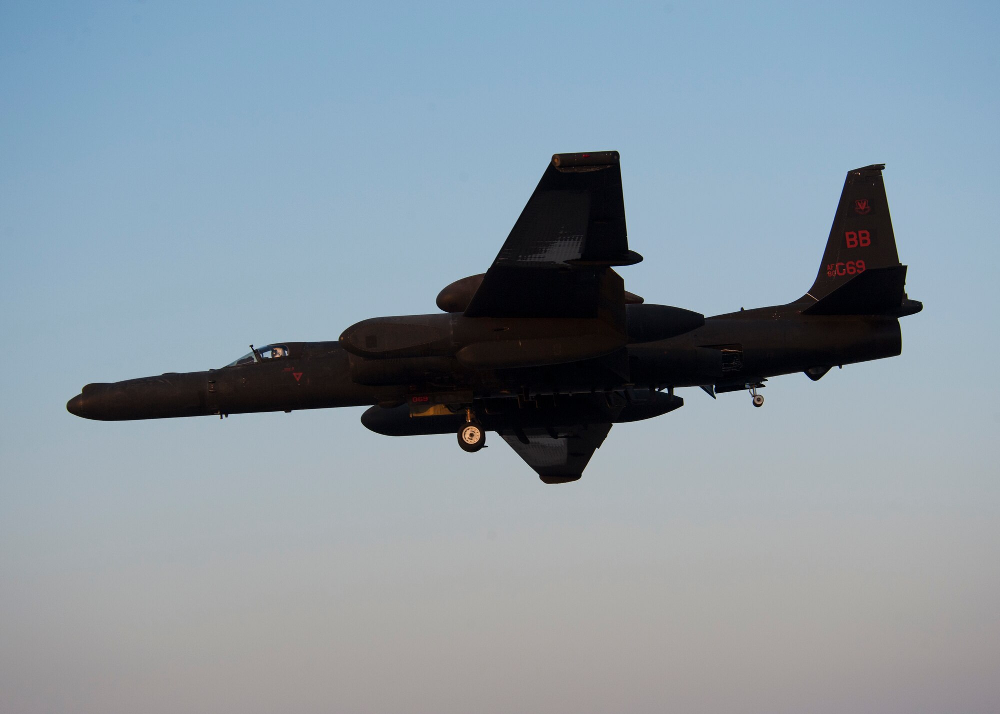 Air Force Maj. Ralph Shoukry, a pilot and tactics and employment lead assigned to the 99th Expeditionary Reconnaissance Squadron, flies a U-2 Dragonlady in for landing at an undisclosed location in Southwest Asia, March 6, 2014. Throughout his career Shoukry has supported Operation Iraqi Freedom, Enduring Freedom and Odyssey Dawn flying missions over Iraq, Afghanistan and Libya. (U.S. Air Force photo by Staff Sgt. Michael Means/Released)