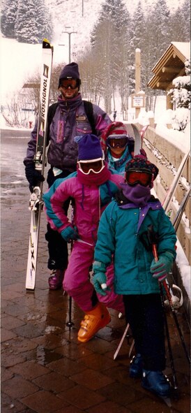 The Wise family poses for a photo during a day of skiing. David Wise, an Olympic gold medalist in halfpipe skiing, U.S. Air Force Capt. Christy Wise, an HC-130J Combat King II pilot, and Jessica Wise grew up in Reno, Nev., with parents who also enjoyed skiing and took the children on many ski trips. (Courtesy photo)
