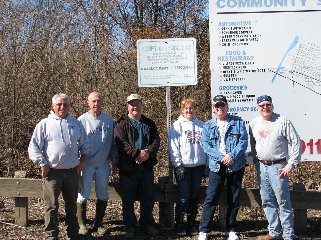 Volunteers from the Kaskaskia Mariners Association participated in the Kaskaskia River Cleanup Day on Saturday, March 15, 2014