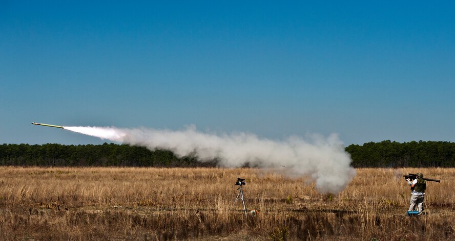 An FIM-92 Stinger missile is fired at an aerial target during missile testing at the Eglin Air Force Base range March 14.  Stinger Based Systems, a division of the Army’s cruise missile defense system unit, test-fired more than 30 Stingers at aerial and fixed targets on the base’s range throughout the week.  (U.S. Air Force photo/Samuel King Jr.)