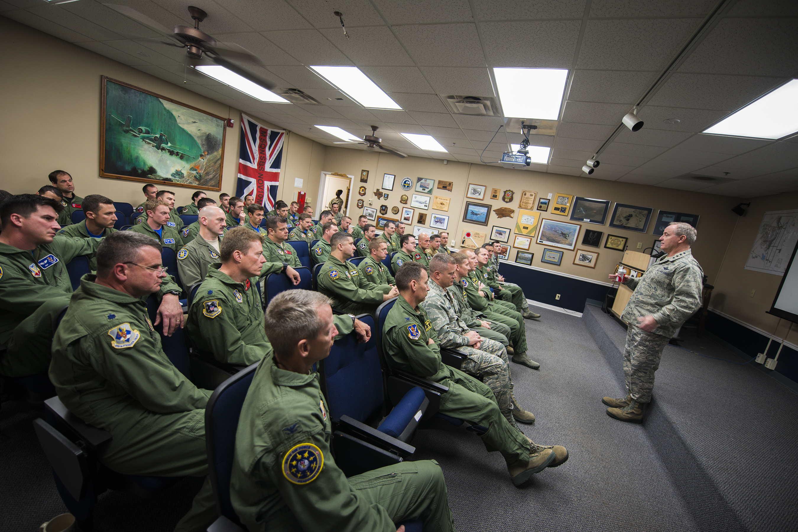 CSAF visits Moody, addresses A10 pilots > Moody Air Force Base