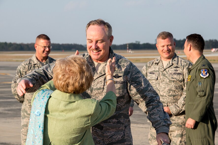 Air Force Chief of Staff Gen. Mark A. Welsh III greets Dr. Lucy Greene, Moody Support Committee chairman, upon arrival to Moody Air Force Base, Ga., March 20, 2014. Welsh visited Moody to speak with Leadership Georgia, a group of influential civilians from around the state, as well as to host a forum with Moody’s A-10C Thunderbolt II pilots. (U.S. Air Force photo by Airman 1st Class Ryan Callaghan/Released)