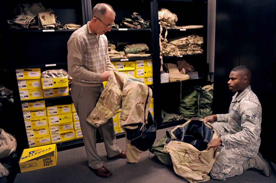 (U.S. Air Force photo/Airman 1st Class Aaron J. Jenne)