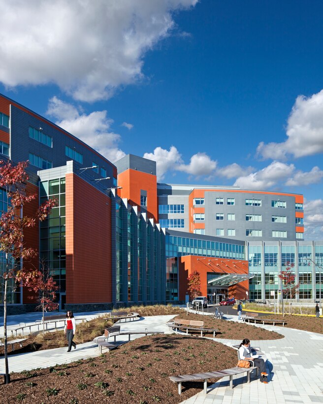 FORT BELVOIR, VA. -- The Fort Belvoir Community Hospital, completed in 2011, was designed to speed patient recovery using evidence-based design, which links how the physical environment can influence well-being.  The hospital, the construction of which was overseen by the Norfolk District U.S. Army Corps of Engineers, is triple the size of its predecessor, DeWitt Army Community Hospital. (Photo used with permission of HDR, Inc.)