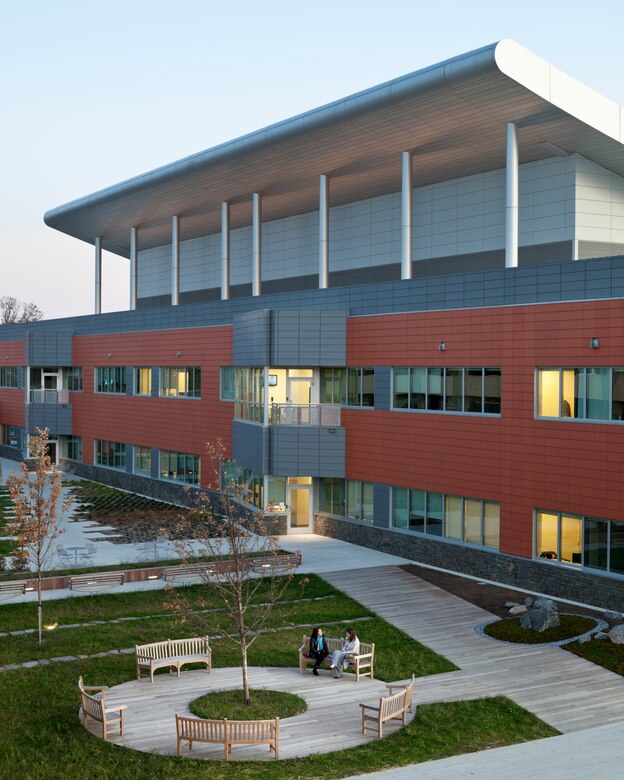 FORT BELVOIR, VA. -- The Fort Belvoir Community Hospital, completed in 2011, was designed with sustainable features including alternative energy, a green roof, stormwater management and water-efficient landscaping. The hospital, the construction of which was overseen by the Norfolk District U.S. Army Corps of Engineers, is triple the size of its predecessor, DeWitt Army Community Hospital. (Photo used with permission of HDR, Inc.)     