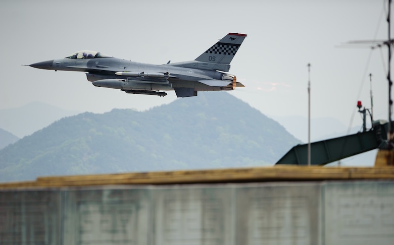 An F-16 Fighting Falcon takes off for a sortie during Max Thunder April 22, 2014, at Gwangju Air Base, South Korea. The two-week exercise is the air component-led portion of Exercise Foal Eagle and trains both Korean and U.S. Airmen on aerial training. The F-16 is assigned to Osan Air Base, South Korea. (U.S. Air Force photo/Senior Airman Armando A. Schwier-Morales)