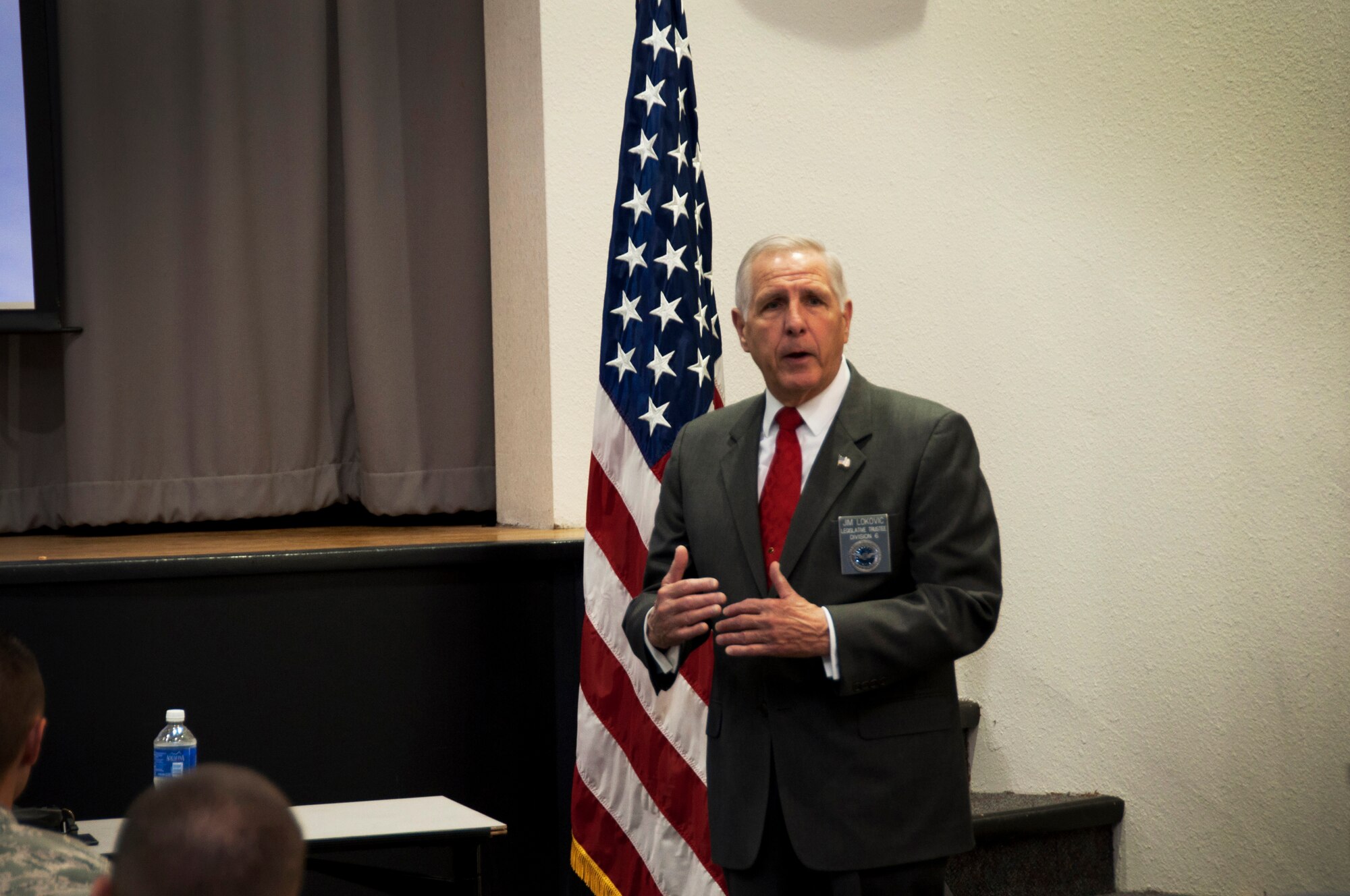 Retired Chief Master Sgt. Jim Lokovic, Air Force Sergeants Association International Legislative Committee vice chairman, discusses military-specific issues going on at Capitol Hill with 621st Contingency Response Group Airmen April 24 at Travis.(U.S. Air Force photo/Staff Sgt. Patrick Harrower)