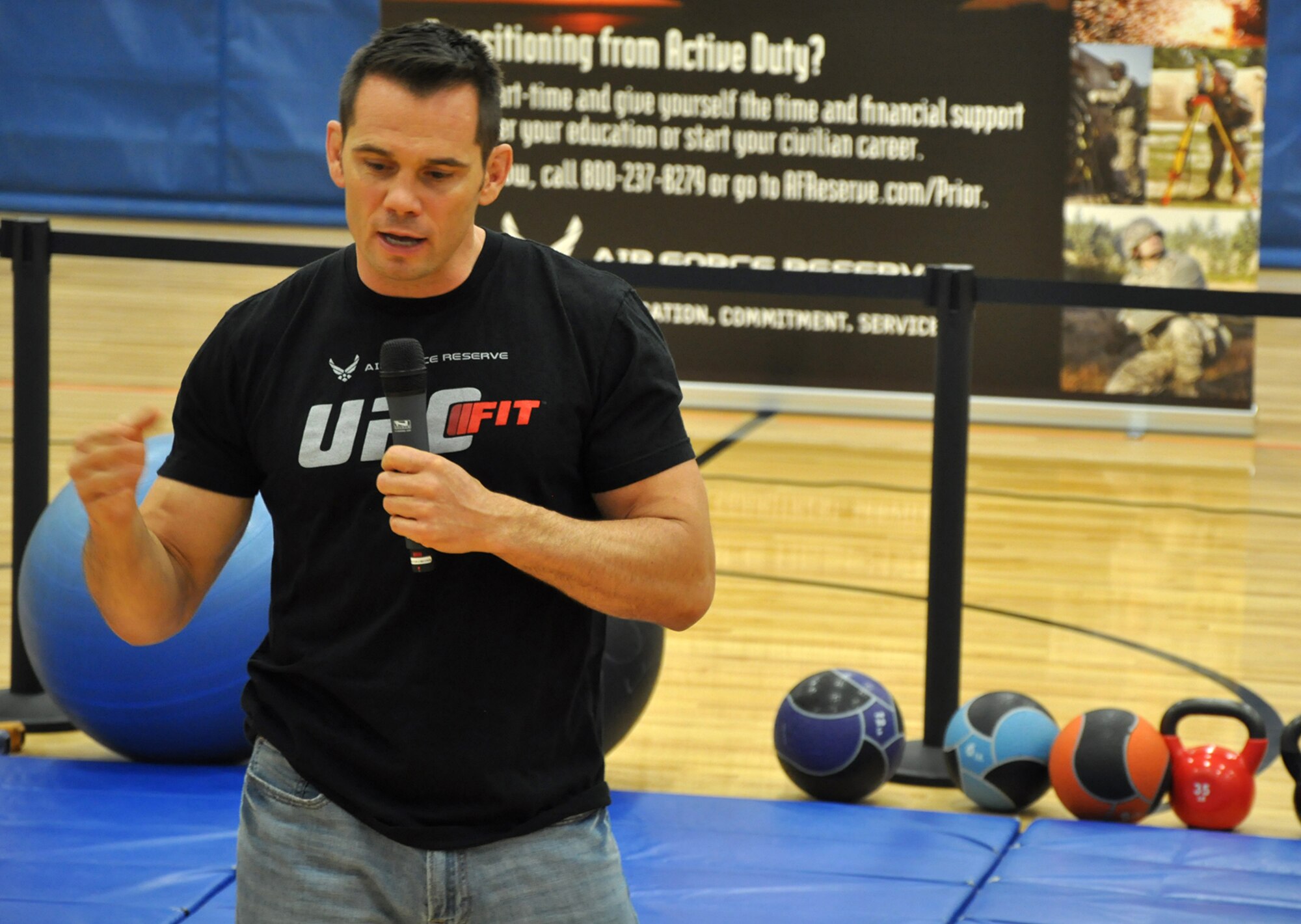 UFC Middleweight Champion Rich Franklin emphasizes the importance of eating foods that are minimally processed during a fitness workshop at Wilson Fitness Center at Lewis North May 3. The event, sponsored by Air Force Reserve Recruiting, was incorporated into this year’s Ultimate Fighting Champion Fit Tour. (U.S. Air Force Reserve photo by Tech. Sgt. Minnette Mason)