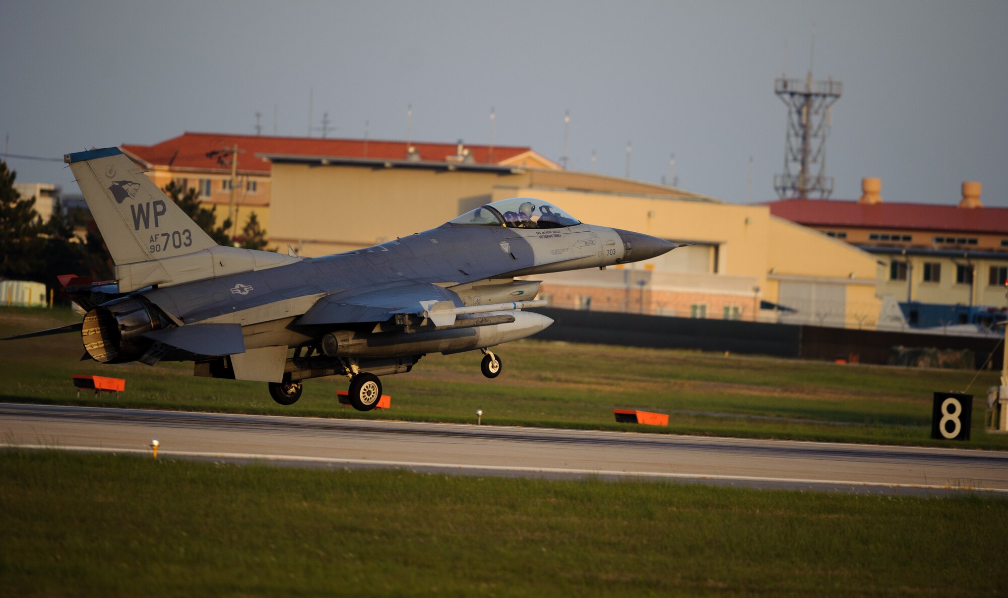 An 35th Fighter Squadron pilot comes in for landing after completing a sortie at Kunsan Air Base, Republic of Korea, May 7, 2014. Beverly Bulldog 14-2 tested Kunsan’s ability to tackle obstacles on the ground and air to ensure continued operations. (U.S. Air Force photo by Senior Airman Armando A. Schwier-Morales/Released)