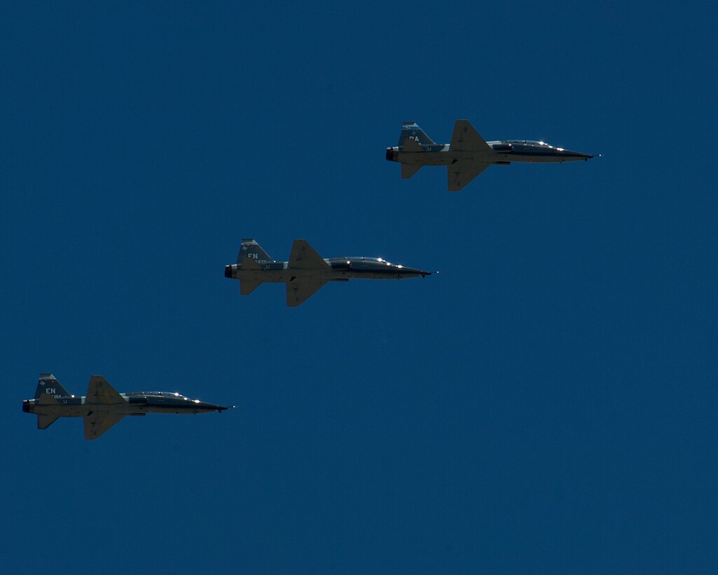 Air crews from the 80TH Flying Training Wing practice maneuvers during pilot training in T-38 Talon aircrafts on May 6, 2014 at Sheppard Air Force Base, Texas. Pilots practice take offs, landing, touch and goes and tactical formation. (U.S. Air Force photo by Danny Webb/Released)  