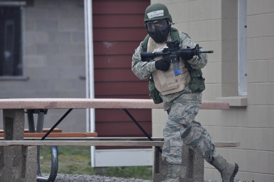 Members of the 927th Mission Support Group, MacDill AFB, Florida received valuable training on mission essential tasks and combat survival skills at Alpena CRTC May 5-9. The group of 50 reservists participated in scenarios simulating situations Airmen could experience in a deployed environment. (U.S. Air Force photo by Capt. Joe Simms)