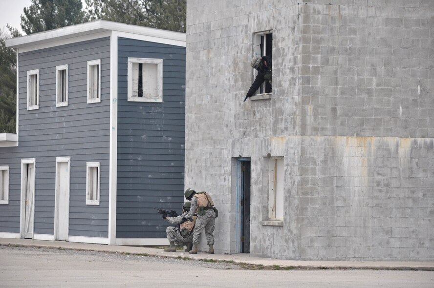 Members of the 927th Mission Support Group, MacDill AFB, Florida received valuable training on mission essential tasks and combat survival skills at Alpena CRTC May 5-9. The group of 50 reservists participated in scenarios simulating situations Airmen could experience in a deployed environment. (U.S. Air Force photo by Capt. Joe Simms)