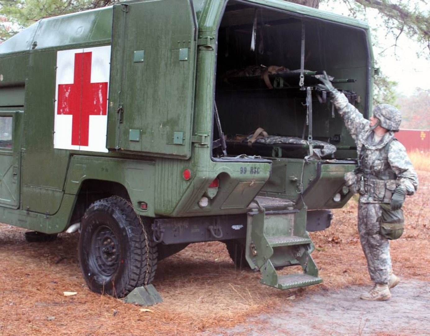 Expert Field Medical Badge candidates qualified on the same equipment and vehicles that would be use in the field. 