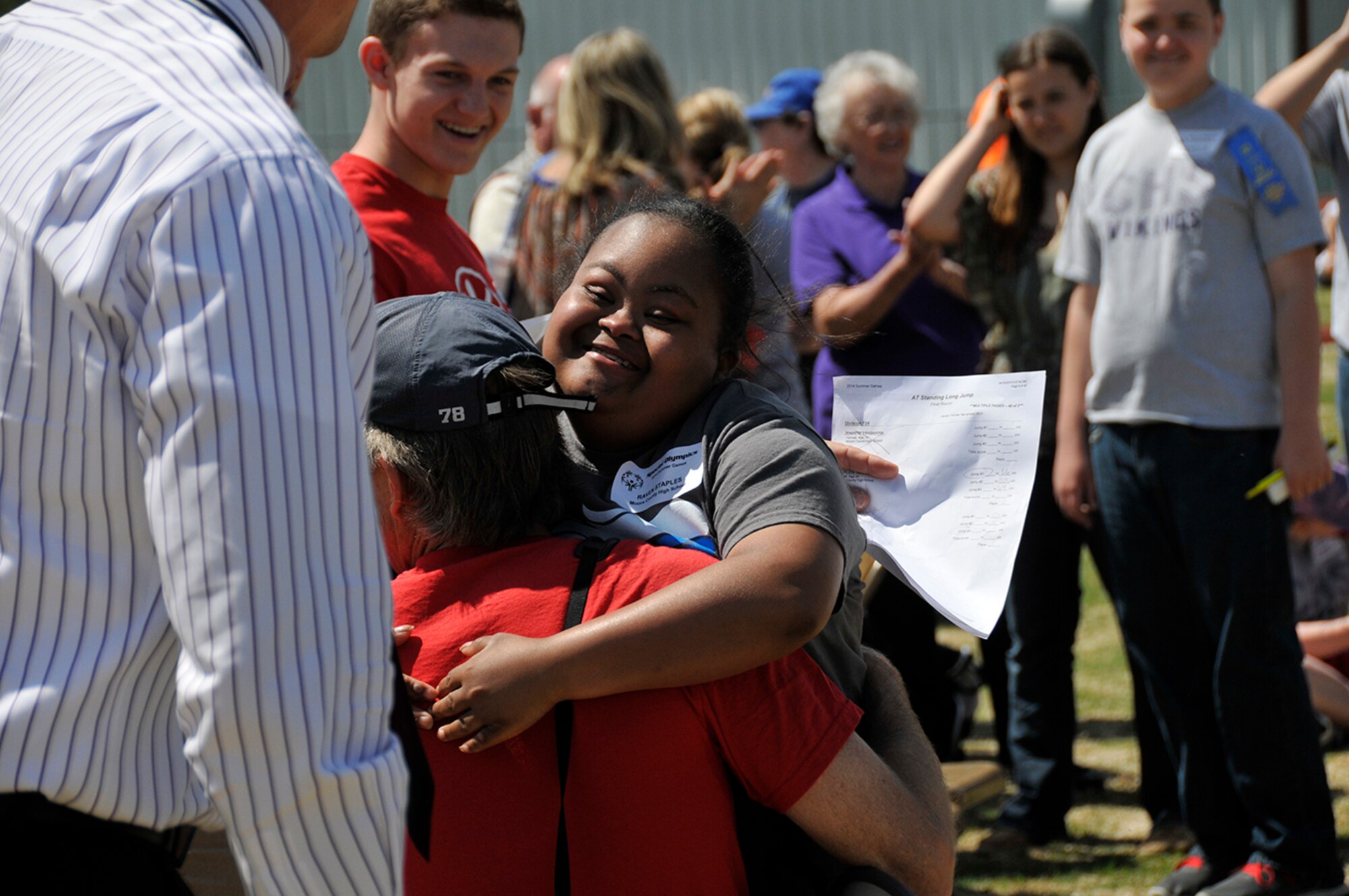 AEDC personnel volunteer at the Area 13 Special Olymics on April 24 at the Tullahoma High School stadium. (Photo by Rick Goodfriend)