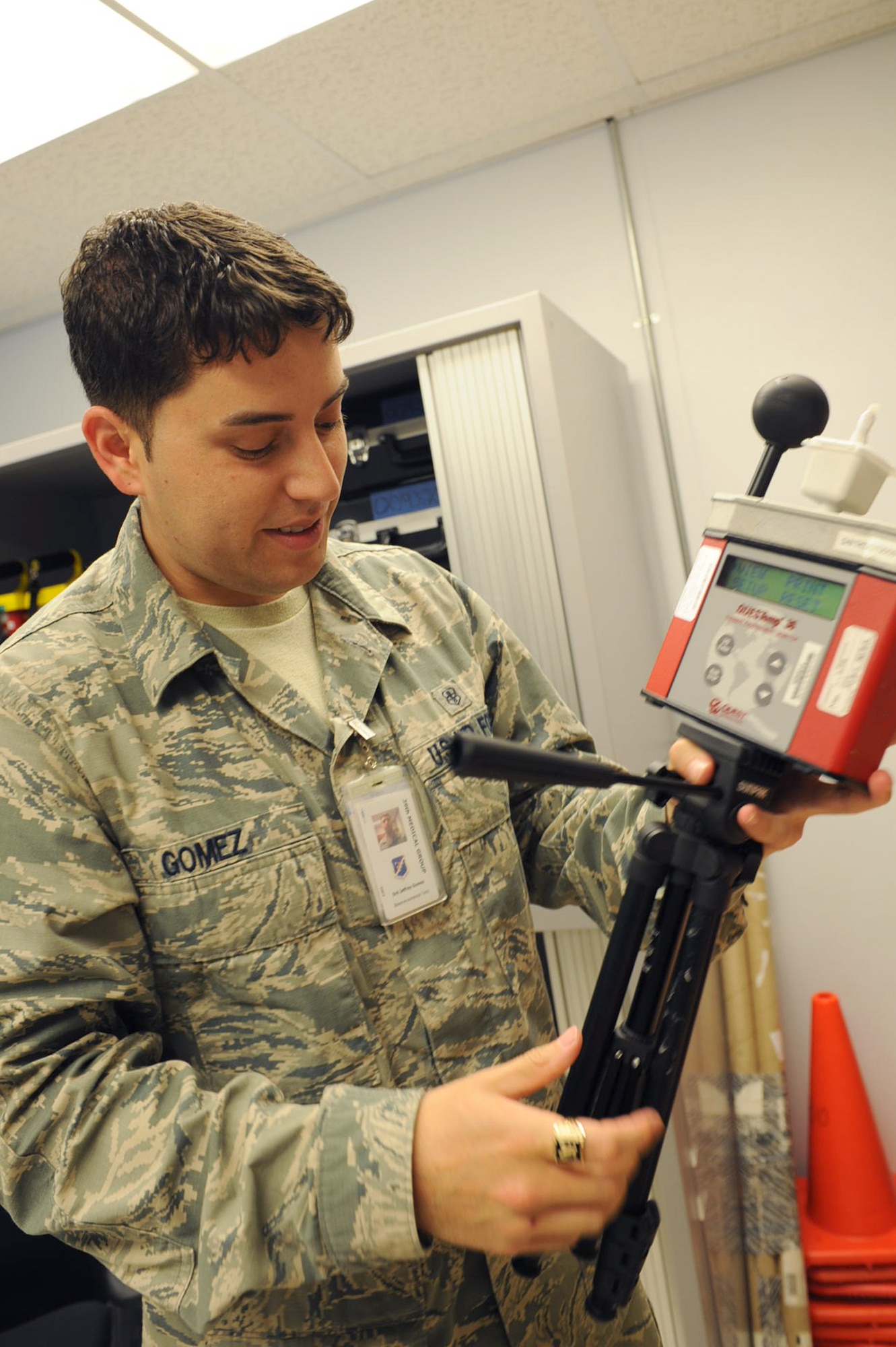 Senior Airman Jeffrey Gomez, 39th Medical Operations Squadron bioenvironmental journeyman, prepares to conduct a Wet Bulb Globe Temperature test at the 39th Medical Group, May 7, 2014, Incirlik Air Base, Turkey. The WBGT calculates solar load, humidity, and shaded area temperatures. (U.S. Air force photo by Staff Sgt. Eboni Reams/Released)