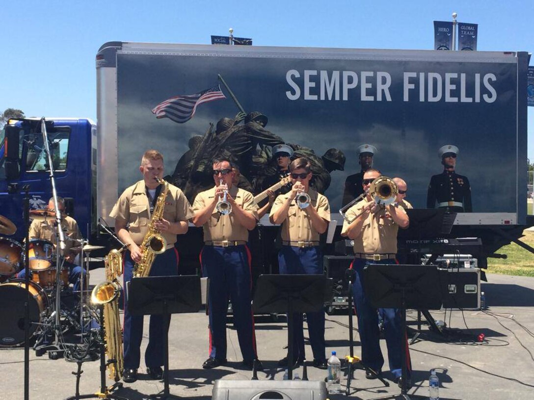 The 3rd Marine Aircraft Wing rock band jammed out at Los Angeles High
School, May 14, playing current hits such as "Royals" by Lorde. The band
spent a week in Los Angeles visiting various schools within the Recruiting
Station Los Angeles area to promote musical excellence. Additionally, the
band encouraged young men and women musicians who have an interest in
joining the Marine Corps to audition for one of many music occupations
within the Corps.
