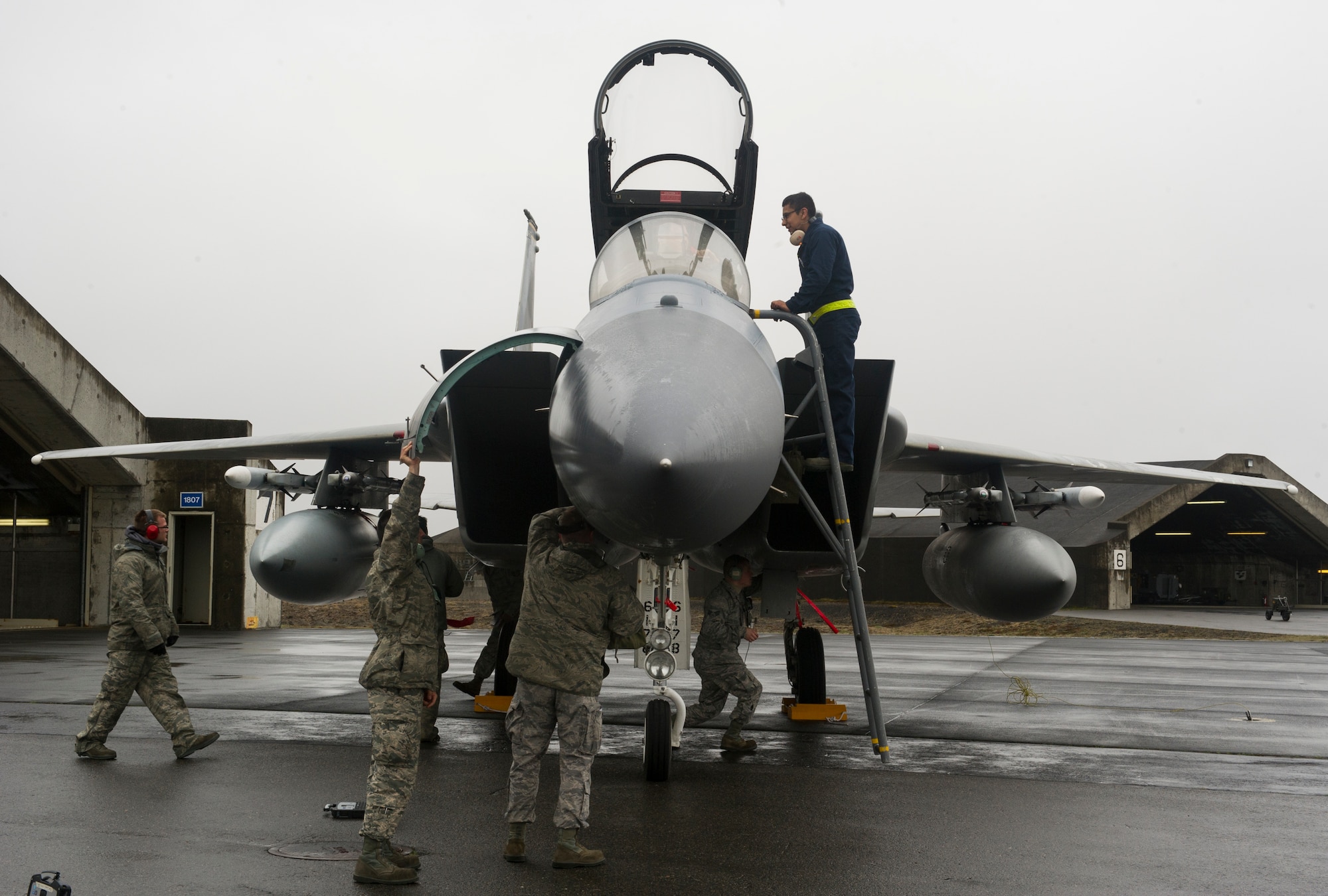 KEFLAVIK, Iceland – A 48th Air Expeditionary Group maintenance crew recovers an F-15C Eagle at Keflavik Airport, Iceland, May 14, 2014. The crew is deployed for Icelandic Air Policing, which is part of NATOs commitment to keep Iceland’s airspace safe and secure. (U.S. Air Force photo/Tech. Sgt. Benjamin Wilson)(Released)