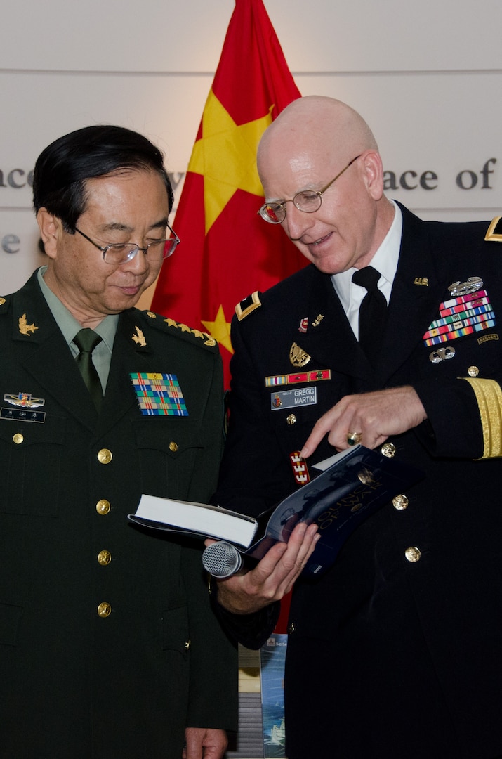 A delegation led by Chinese People’s Liberation Army Chief of General Staff General Fang Fenghui visits NDU.