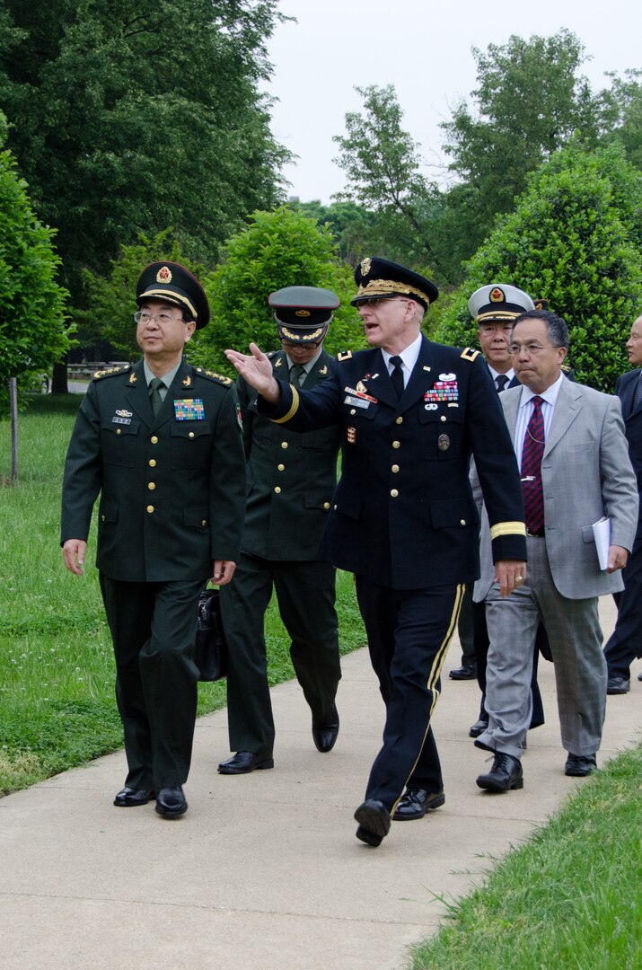 A delegation led by Chinese People’s Liberation Army Chief of General Staff General Fang Fenghui visits NDU.