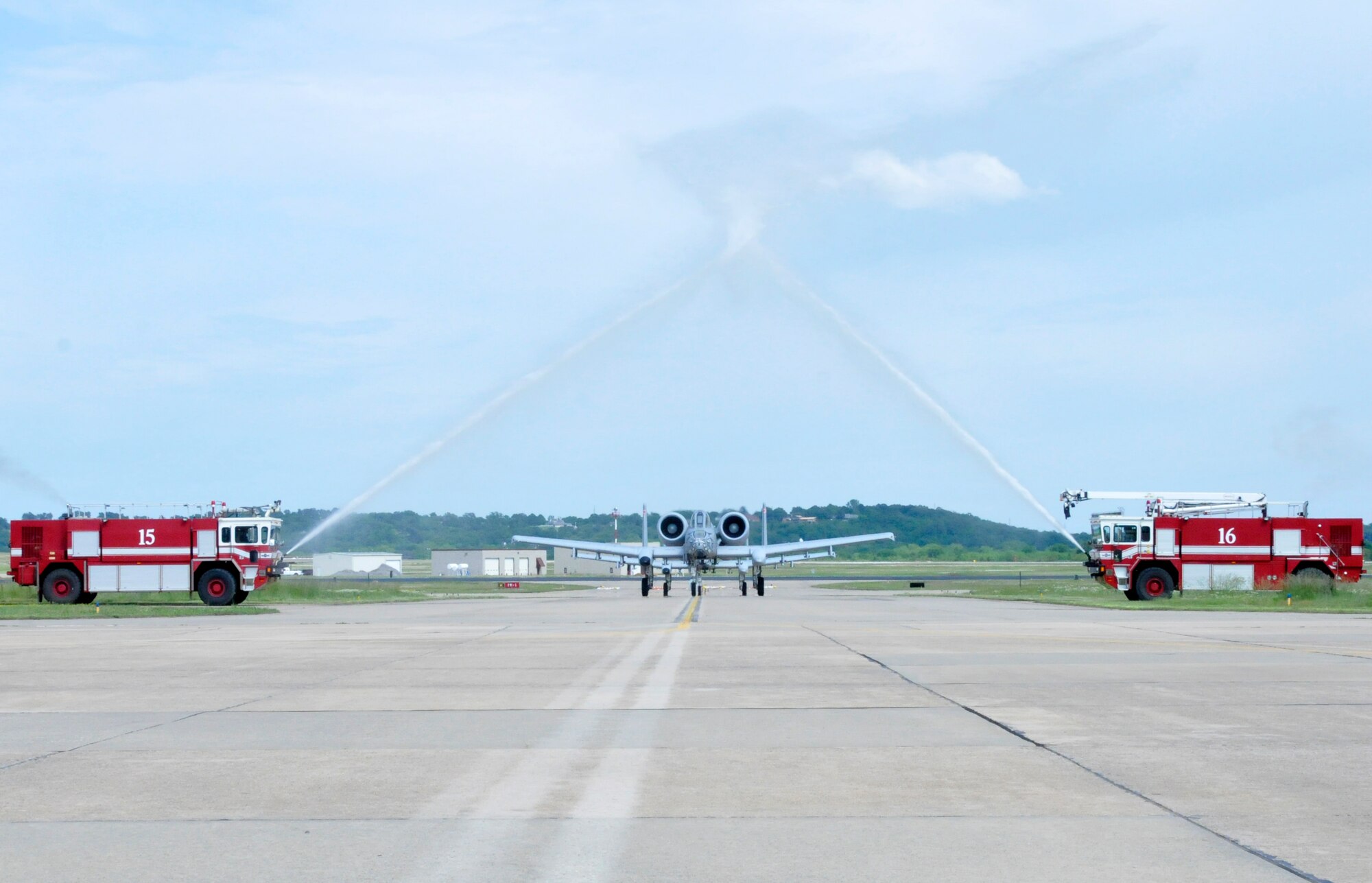 Maj. Doug Davis, 188th Detachment 1 commander, and Lt. Col. Marty Dahlem, 188th Operations Support Squadron commander, flew the 188th Fighter Wing’s final A-10 Thunderbolt II “Warthog” training mission May 16, 2014, at Ebbing Air National Guard Base, Fort Smith, Arkansas. (U.S. Air National Guard photo by Tech Sgt. Josh Lewis/released)

