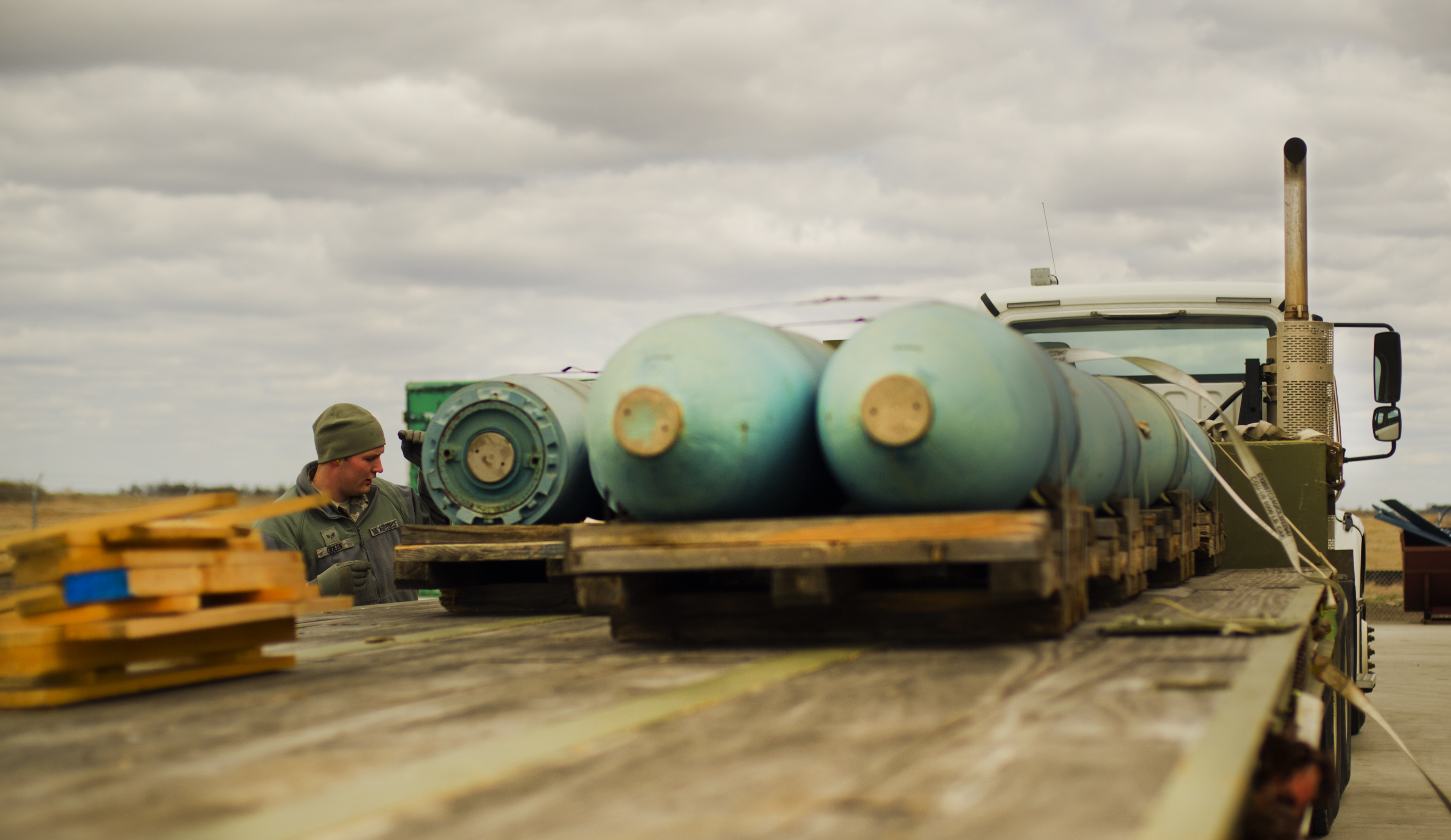 Ammo troops Putting the ‘force’ in Air Force > Minot Air Force Base