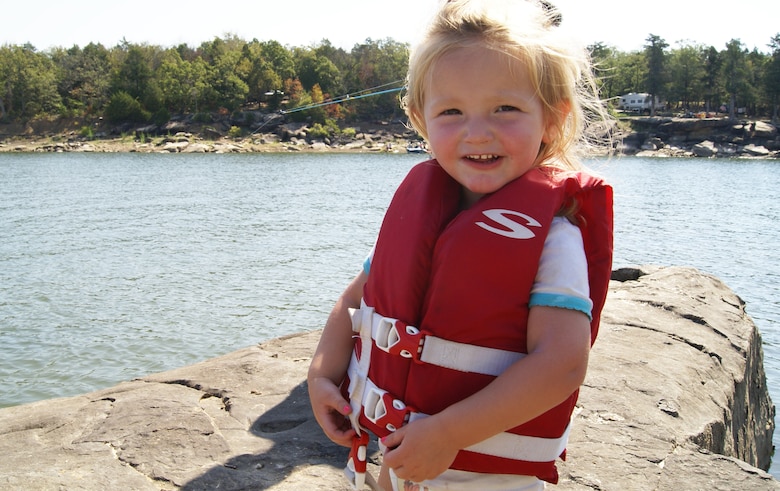 Expect the unexpected and wear the right fit and type of life jacket – all of the people who drowned at a Tulsa District lake last year didn’t.                  