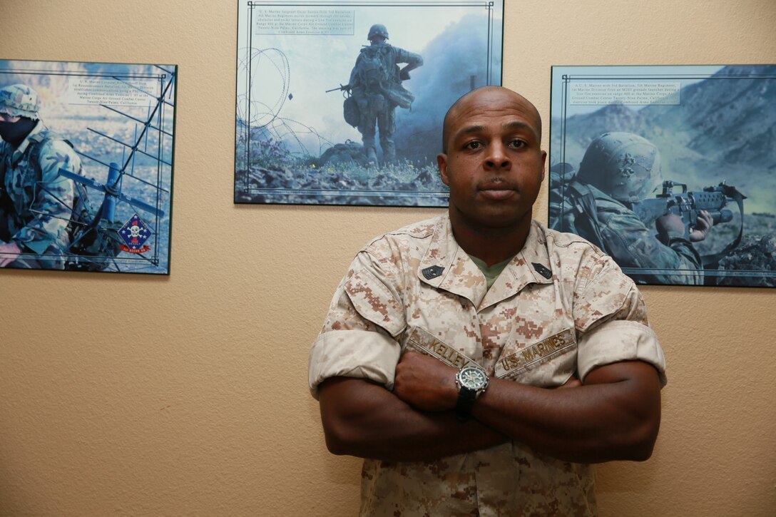 Master Gunnery Sgt. Torain Kelley, operations chief, 15th Marine Expeditionary Unit, from Fort Worth, Texas, has developed his own leadership style during his 25 years in the Marine Corps. His determination to be the best he can be and his drive for success has set him apart from his peers and molded him into an inspiring Marine and leader. (U.S. Marine Corps photo by Lance Cpl. Anna Albrecht/Released)