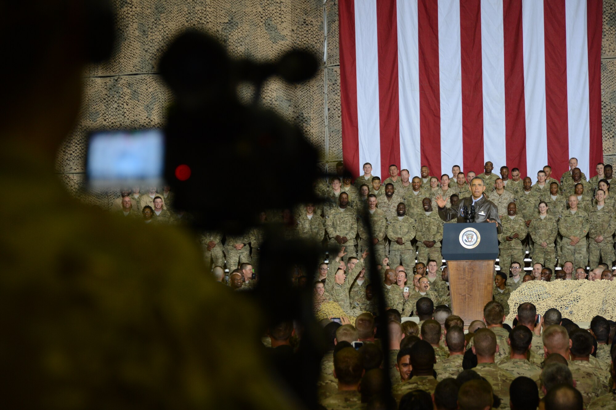 U.S. President Barack Obama visits Bagram Airfield, Afghanistan May 25, 2014. President Obama spoke to the Soldiers, Sailors, Airmen and Marines deployed to the base. After his speech, he shook hands with each and every member present. (U.S. Air Force photo by Master Sgt. Cohen Young) 