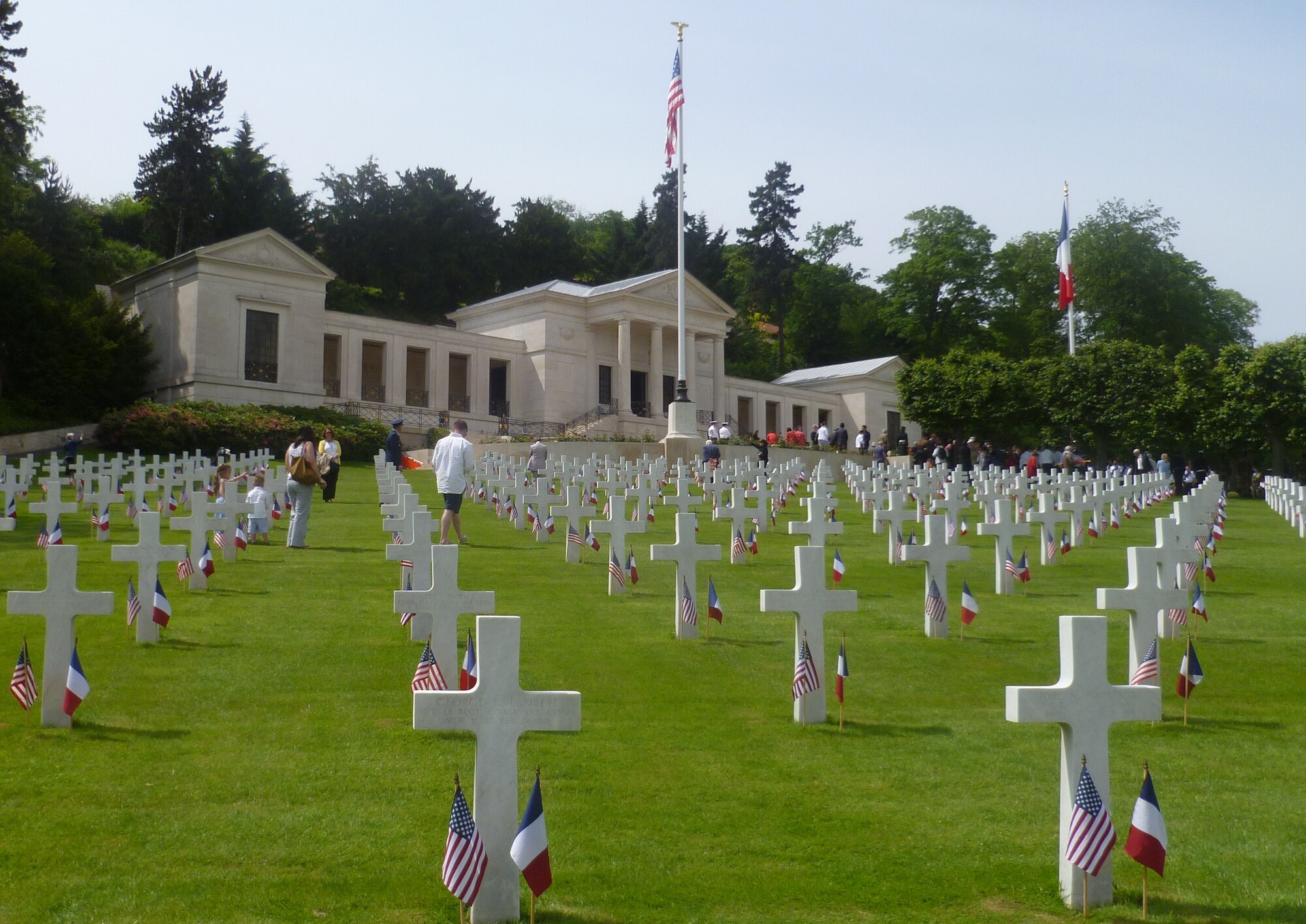 SURESNES, France -- Two hundred French and U.S. service members and civilians gathered at Suresnes Cemetery, just outside Paris May 25, 2014, to honor fallen Americans who fought and died during the two world wars. The cemetery was first established in 1917 for U.S. soldiers and was officially dedicated by President Woodrow Wilson on Memorial Day in 1919. Thirty-three years later, an additional grave plot was created for 24 unknown soldiers who perished during WWII. (U.S. Air Force photo/Capt. Reba Good)