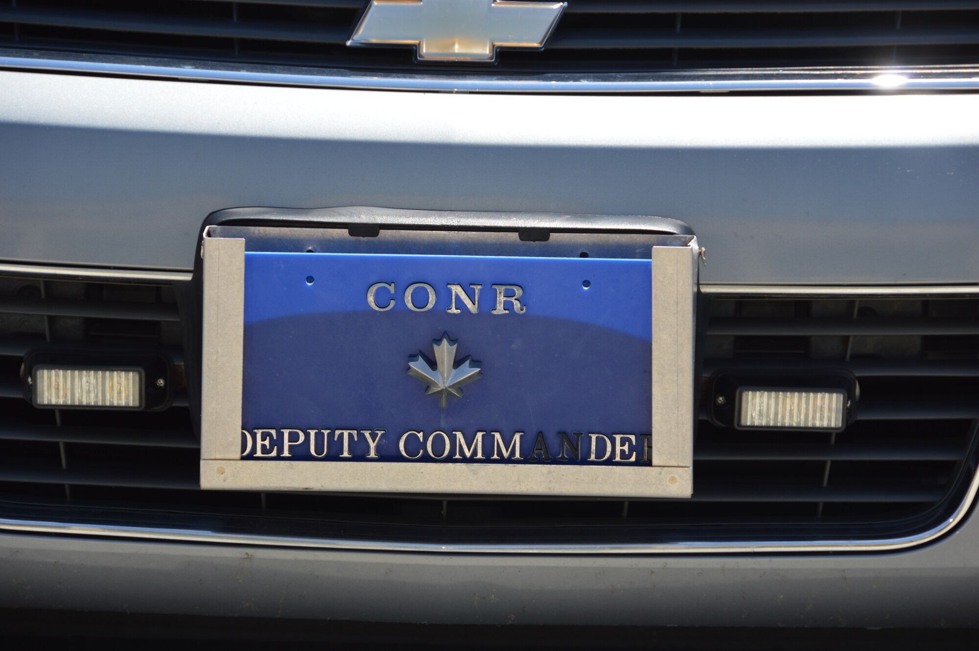 This front vehicle plate indicates the Canadian rank of brigadier general and proper courtesies should be rendered when the vehicle is seen driving around the base. (Photo by Master Sgt. Jerry Harlan)