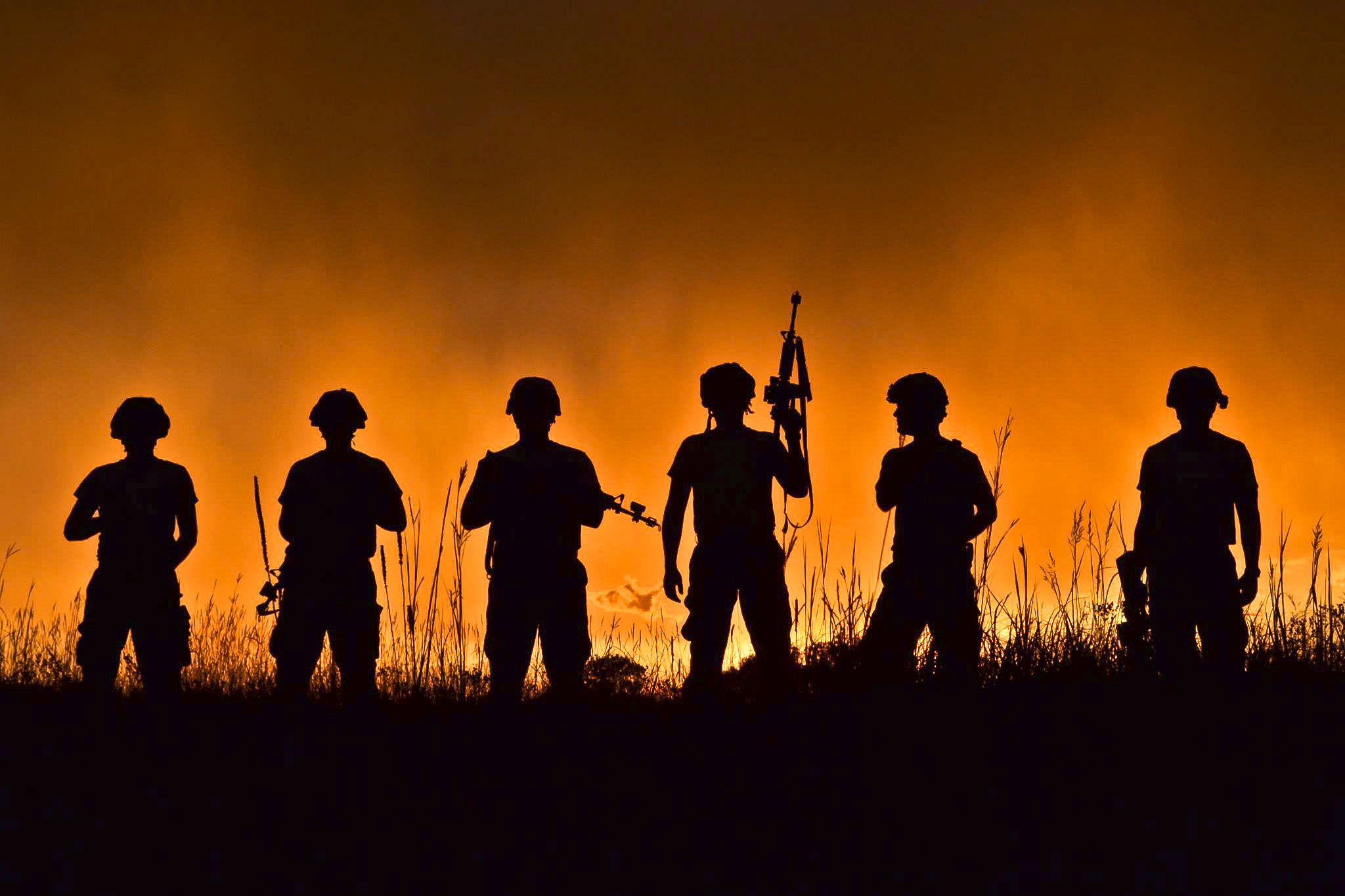 sunset-soldiers