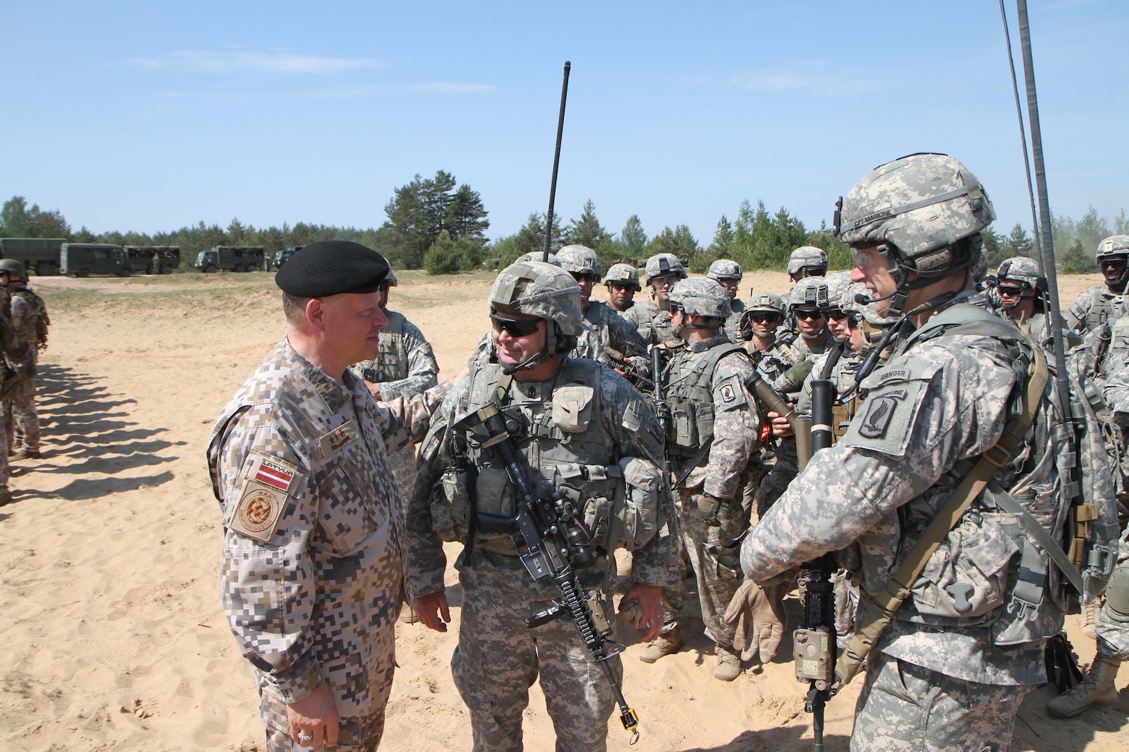 Lithuanian Soldiers Train Pennsylvania Guard on Weapon System > National  Guard > Article View