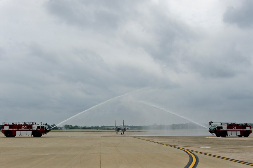 Col. Jeannie Leavitt, 4th Fighter Wing commander, taxis through a water arc after completing her final flight as wing commander, May 29, 2014, at Seymour Johnson Air Force Base, North Carolina.  The “fini-flight” marks the end of her tenure as 4th FW commander and finalizes her chapter as the first female fighter wing commander.  (U.S. Air Force photo/Airman 1st Class Brittain Crolley)