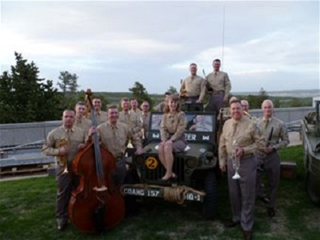 Glenn Miller Throwback