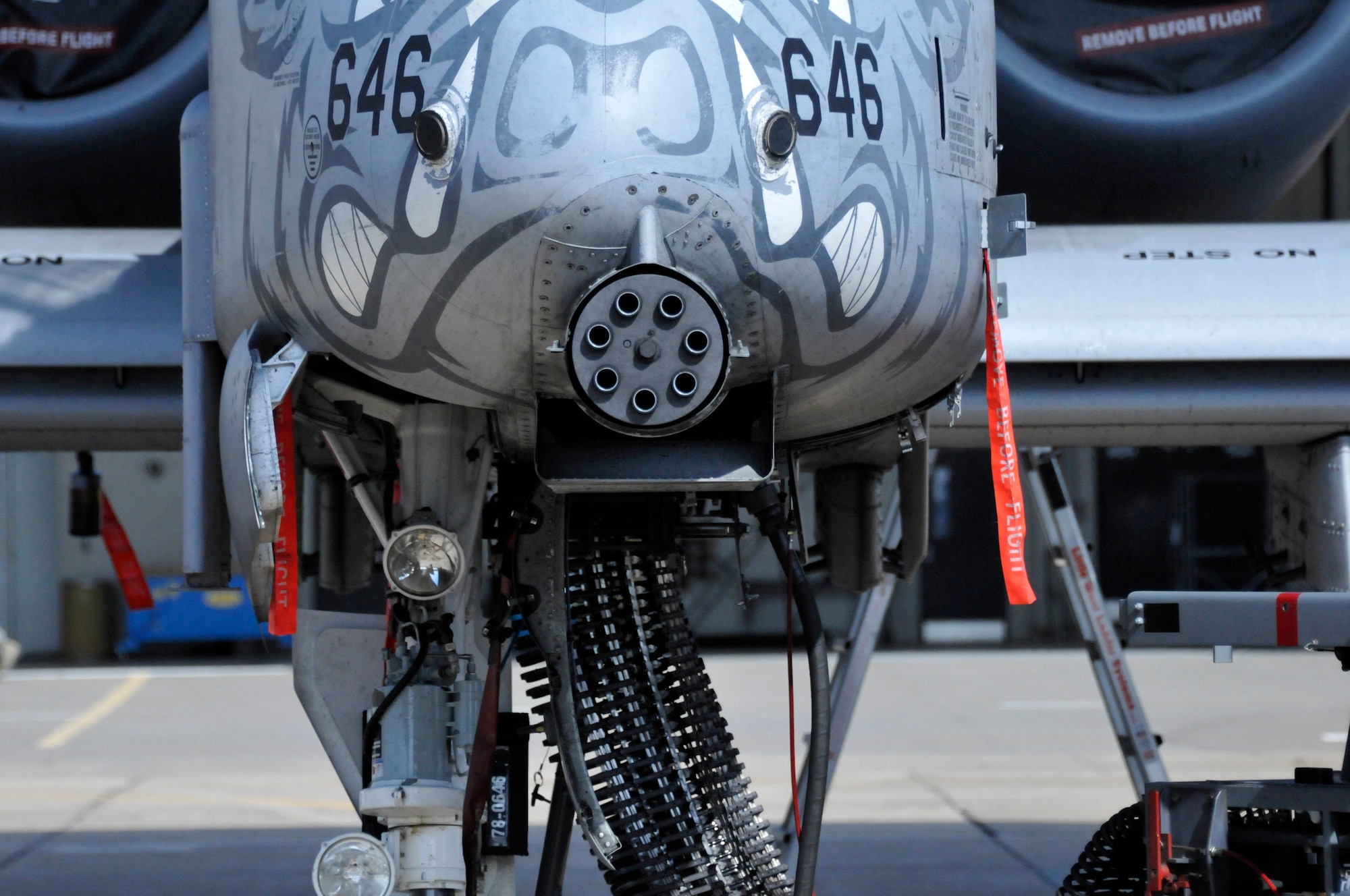 Airmen from the 188th Aircraft Maintenance Squadron’s Weapons Element conduct the last 30mm Gatling gun download on an A-10C Thunderbolt II “Warthog” aircraft at Ebbing Air National Guard Base, Fort Smith, Arkansas, May 19, 2014. The unit is currently converting from a fighter mission to a remotely piloted aircraft, intelligence, reconnaissance, surveillance and reconnaissance mission. The last two aircraft will leave during the June 7, 2014. (U.S. Air National Guard photo by Tech. Sgt. Josh Lewis/released) 