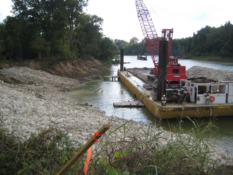 Vicksburg, Miss……The U. S. Army Corps of Engineers (Corps) Vicksburg District’s work on the Steel Bayou Drainage Structure Outlet Channel Repair Project near the Mississippi Highway 465 bridge is approximately 88 percent complete.  

Work was delayed because the contractor was unable to move upstream of Highway 465 to complete rock work due to high stages on the Mississippi River.  Remaining efforts include stone placement upstream of the bridge and around top bank of the bridge and additional bank paving downstream.  Approximately 200,000 tons of rock have been placed to date with 25,000 tons remaining to be placed.  Work resumed on November 1, 2014.
