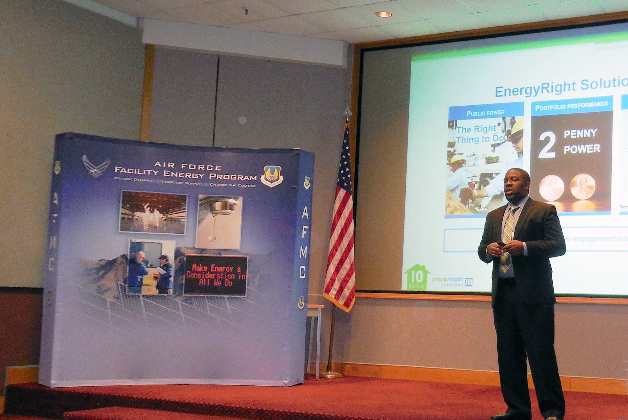 Chris Smith, representative with Tennessee Valley Authority, presents information on conserving energy at home during the Energy Expo at AEDC on Oct. 22. 