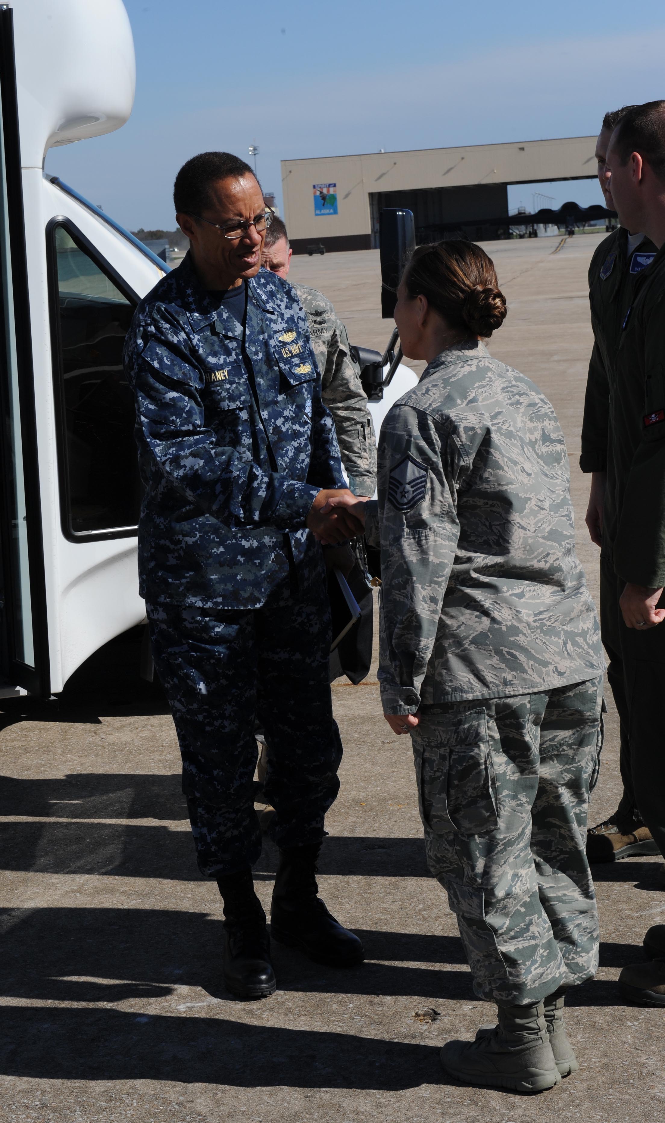 Usstratcom Commander Visits Whiteman > Air Force Global Strike Command  Afstrat-Air > Article Display