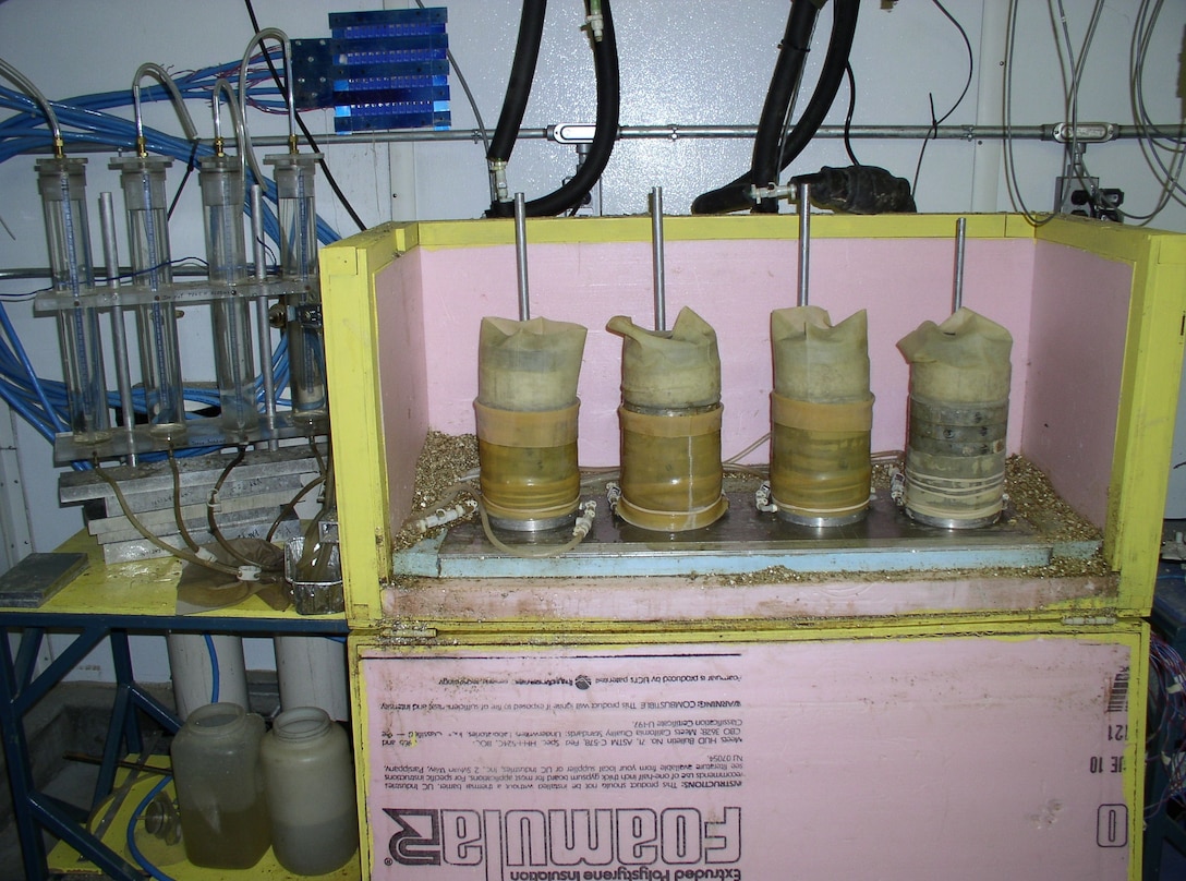 CRREL researchers use a custom frost heave apparatus to conduct a variety of investigations related to soil susceptibility to cyclic or one-time freeze-thaw cycles.