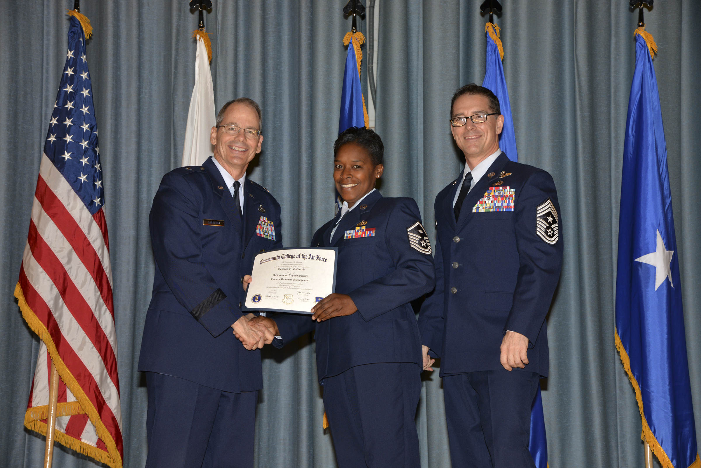 5 Places To Stay During Air Force Graduation In San Antonio