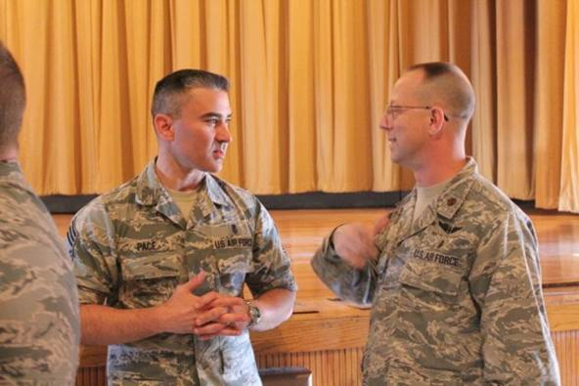 Air Force Surgeon General visits Holloman