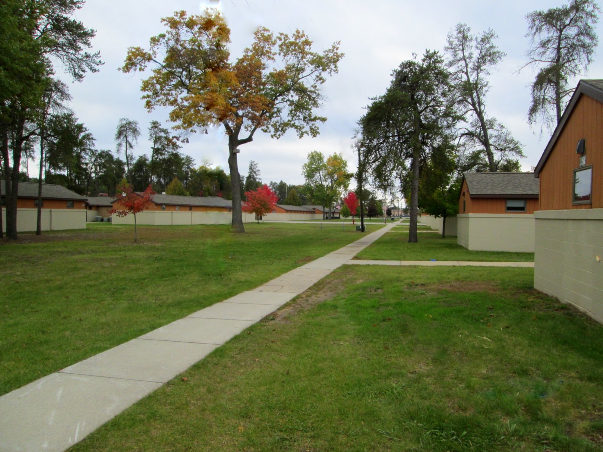 The Alpena CRTC barracks feature 2-man rooms with a refrigerator, television, desk and wardrobes.  The restrooms feature multiple showers, stalls and sinks.  There is a day-room available with a refrigerator, microwave, television, iron, ironing board and comfortable seating.